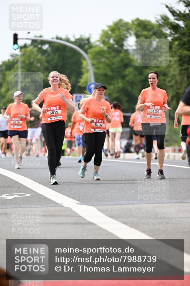 15.06.2025 - REWE Women's Run Dr. Thomas Lammeyer http://msf.ph/oto/7988739 15.06.2025 10:48:43 Laufen 5119, 5512, 5137, 5134 meine-sportfotos.de