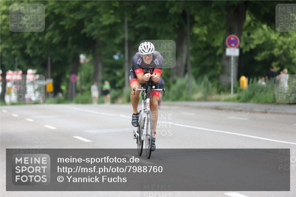 15.06.2025 - 7 Türme Triathlon Yannick Fuchs http://msf.ph/oto/7988760 15.06.2025 11:45:43 Radfahren 232, 245, 260, 301 meine-sportfotos.de