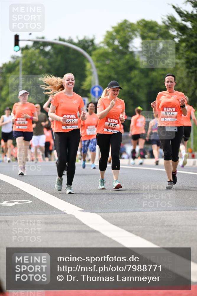 15.06.2025 - REWE Women's Run Dr. Thomas Lammeyer http://msf.ph/oto/7988771 15.06.2025 10:48:44 Laufen 5119, 5512, 5137, 5134 meine-sportfotos.de