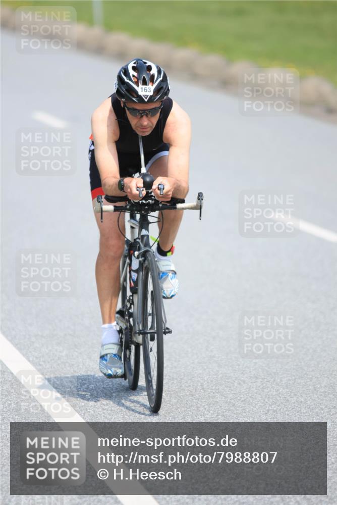 21.06.2025 - 27. Vierlanden-Triathlon H.Heesch http://msf.ph/oto/7988807 15.06.2025 11:44:05 Radfahren 163, 683, 691, 793, 820 meine-sportfotos.de