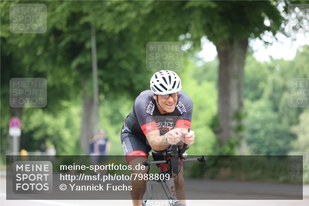 15.06.2025 - 7 Türme Triathlon Yannick Fuchs http://msf.ph/oto/7988809 15.06.2025 11:45:44 Radfahren 232, 245, 301 meine-sportfotos.de