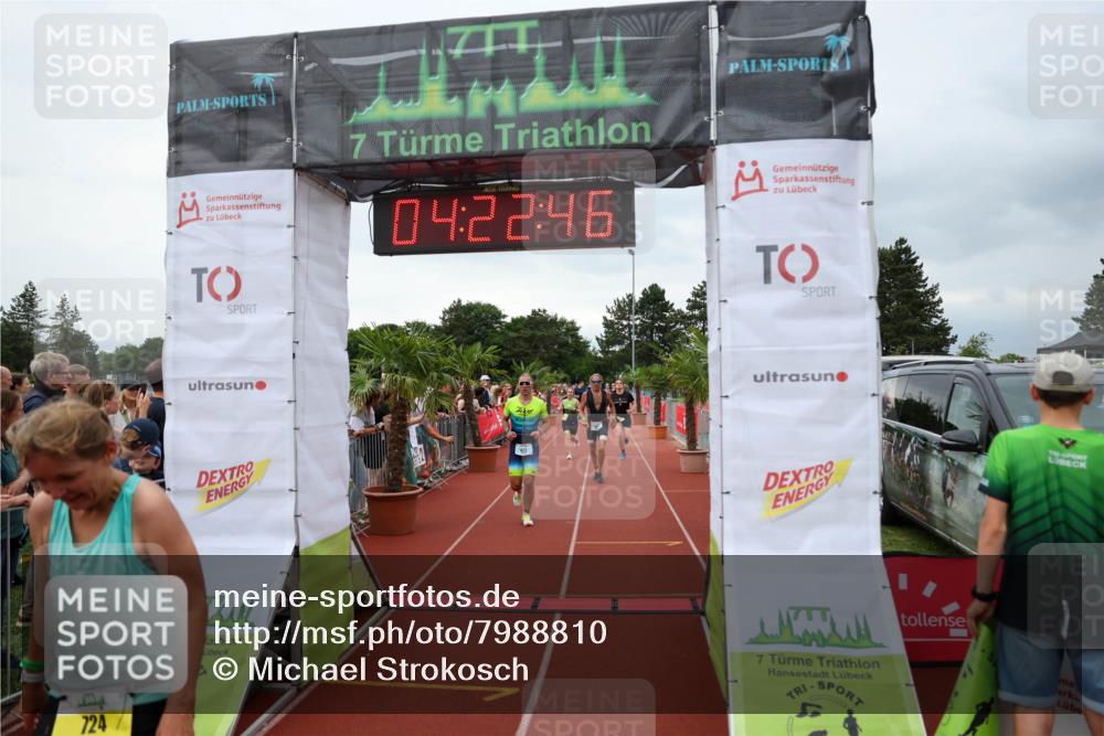 15.06.2025 - 7 Türme Triathlon Michael Strokosch http://msf.ph/oto/7988810 15.06.2025 14:22:46 Ziel 423, 497, 724, 754, 761 meine-sportfotos.de