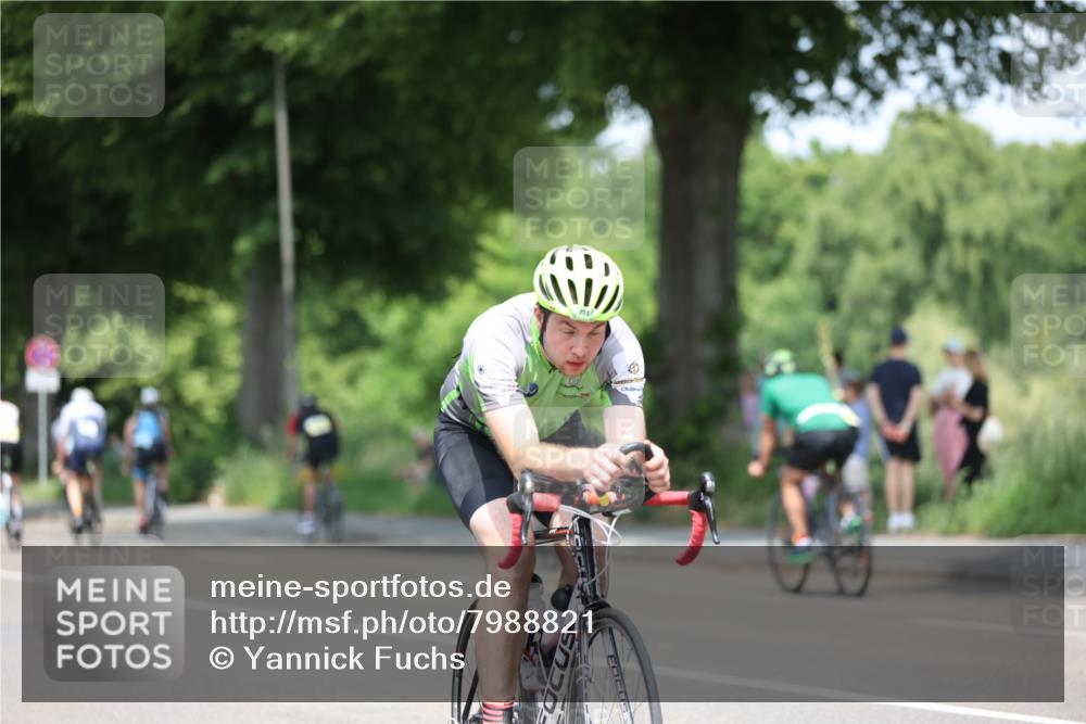 15.06.2025 - 7 Türme Triathlon Yannick Fuchs http://msf.ph/oto/7988821 15.06.2025 13:00:42 Radfahren 234, 327, 424, 579, 641, 805, 927, 992, 1049, 1149, 1169 meine-sportfotos.de