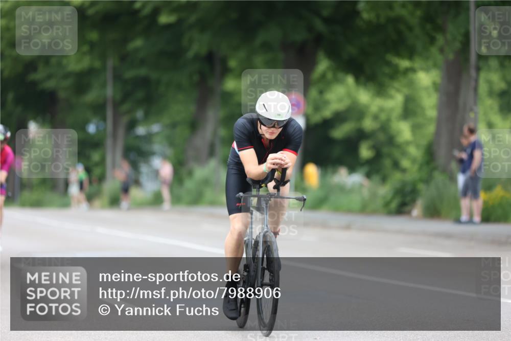 15.06.2025 - 7 Türme Triathlon Yannick Fuchs http://msf.ph/oto/7988906 15.06.2025 11:46:03 Radfahren 208, 241, 273 meine-sportfotos.de