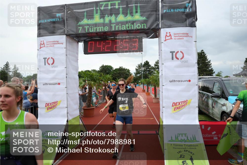 15.06.2025 - 7 Türme Triathlon Michael Strokosch http://msf.ph/oto/7988981 15.06.2025 14:22:53 Ziel 373, 423, 437, 497, 754, 761, 893, 946, 958 meine-sportfotos.de
