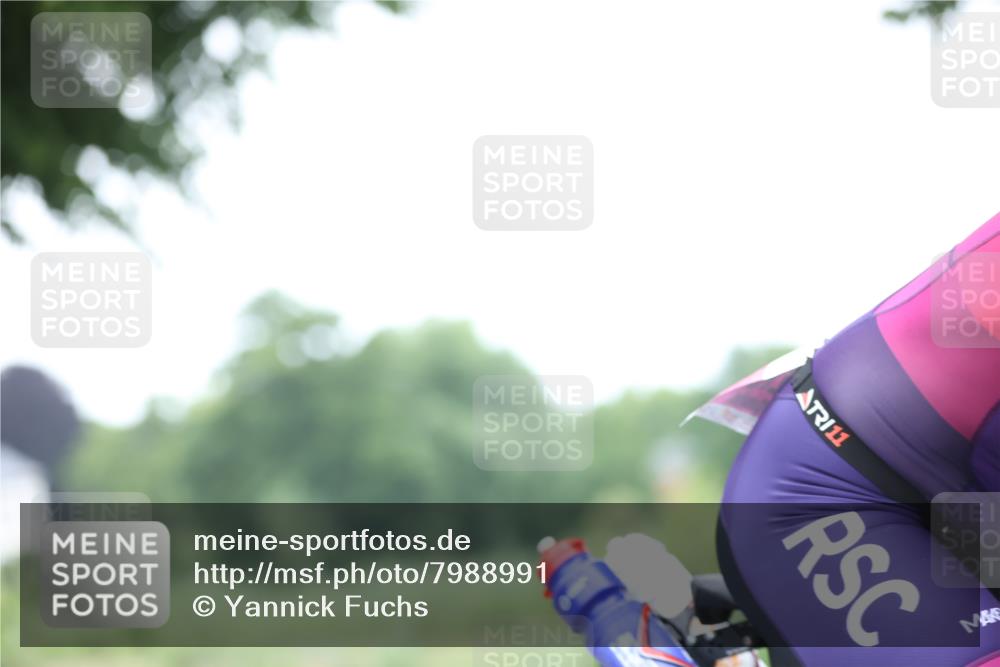 15.06.2025 - 7 Türme Triathlon Yannick Fuchs http://msf.ph/oto/7988991 15.06.2025 11:46:05 Radfahren 208, 273 meine-sportfotos.de