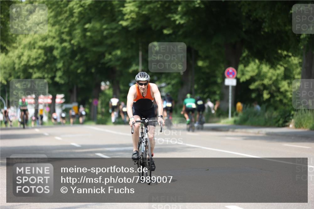 15.06.2025 - 7 Türme Triathlon Yannick Fuchs http://msf.ph/oto/7989007 15.06.2025 13:00:46 Radfahren 327, 361, 641, 927, 992, 1169 meine-sportfotos.de