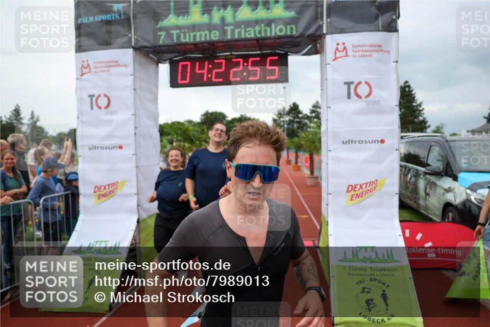 15.06.2025 - 7 Türme Triathlon Michael Strokosch http://msf.ph/oto/7989013 15.06.2025 14:22:55 Ziel 373, 423, 437, 497, 754, 761, 893, 946, 958 meine-sportfotos.de