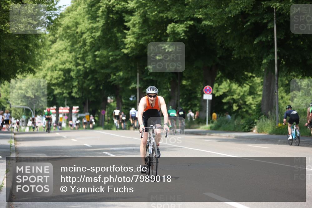 15.06.2025 - 7 Türme Triathlon Yannick Fuchs http://msf.ph/oto/7989018 15.06.2025 13:00:46 Radfahren 327, 361, 641, 927, 992, 1169 meine-sportfotos.de