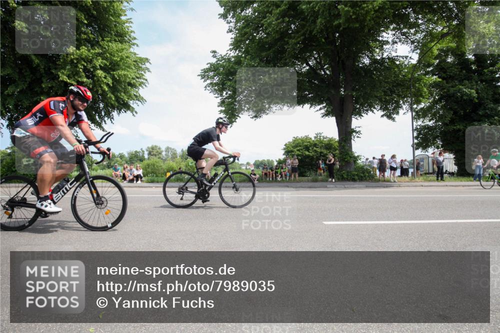 15.06.2025 - 7 Türme Triathlon Yannick Fuchs http://msf.ph/oto/7989035 15.06.2025 12:59:38 Radfahren 546, 558, 663, 727, 792, 802, 859, 952 meine-sportfotos.de