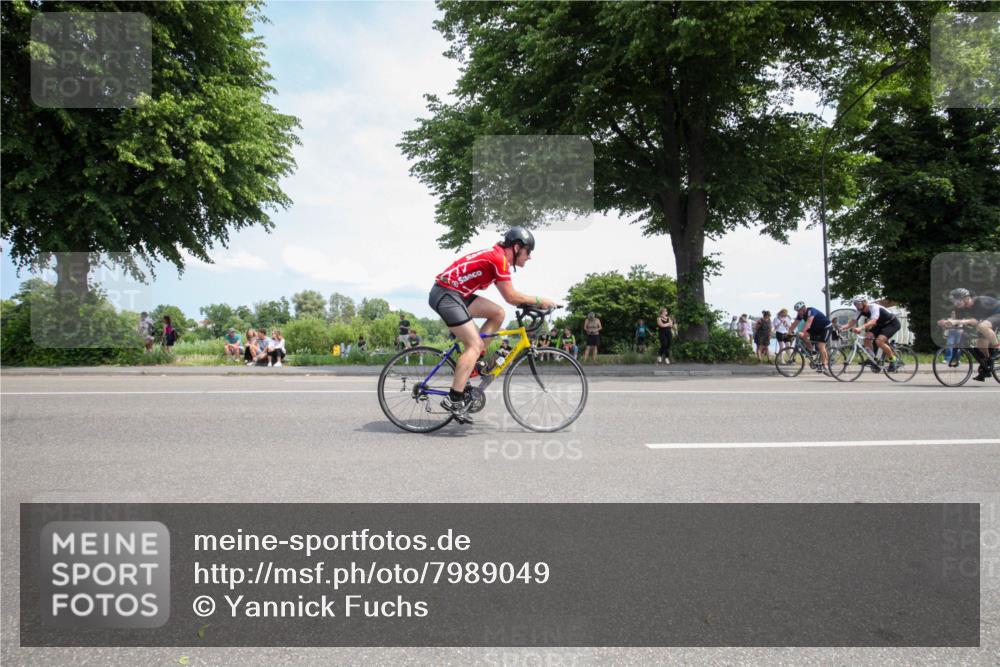 15.06.2025 - 7 Türme Triathlon Yannick Fuchs http://msf.ph/oto/7989049 15.06.2025 12:59:49 Radfahren 488, 546, 582, 598, 802, 818, 904, 952, 1029, 1150, 1152 meine-sportfotos.de