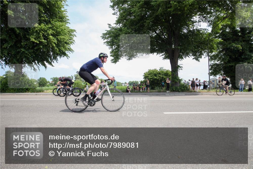 15.06.2025 - 7 Türme Triathlon Yannick Fuchs http://msf.ph/oto/7989081 15.06.2025 12:59:58 Radfahren 384, 621, 776, 784, 801, 818, 1150, 1153 meine-sportfotos.de