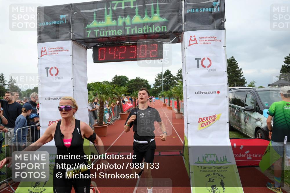 15.06.2025 - 7 Türme Triathlon Michael Strokosch http://msf.ph/oto/7989133 15.06.2025 14:23:02 Ziel 437, 510, 820, 893 meine-sportfotos.de