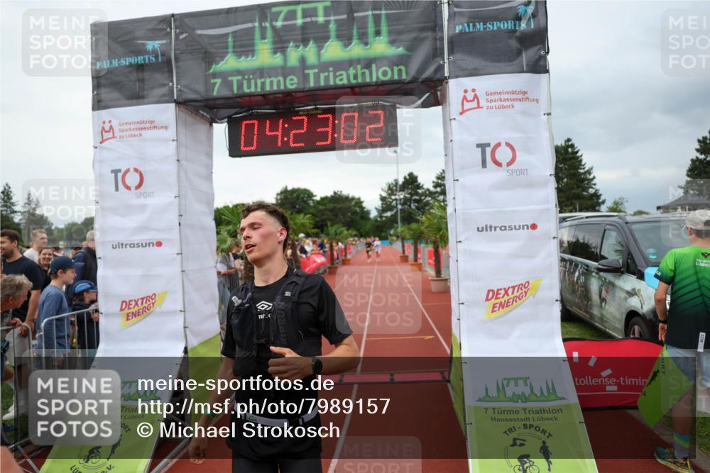 15.06.2025 - 7 Türme Triathlon Michael Strokosch http://msf.ph/oto/7989157 15.06.2025 14:23:02 Ziel 437, 510, 820, 893 meine-sportfotos.de