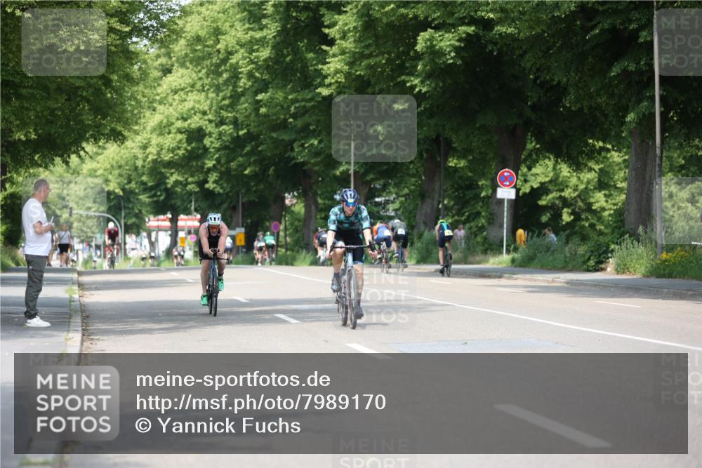 15.06.2025 - 7 Türme Triathlon Yannick Fuchs http://msf.ph/oto/7989170 15.06.2025 13:00:53 Radfahren 298, 361, 376, 398, 467, 467, 515, 524, 545, 774, 804, 846, 872, 1028, 1070, 1091 meine-sportfotos.de