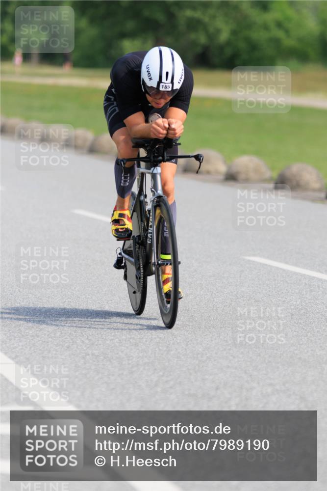 15.06.2025 - 27. Vierlanden-Triathlon H.Heesch http://msf.ph/oto/7989190 15.06.2025 09:32:01 Radfahren 18, 38, 93, 178, 185, 193, 225 meine-sportfotos.de