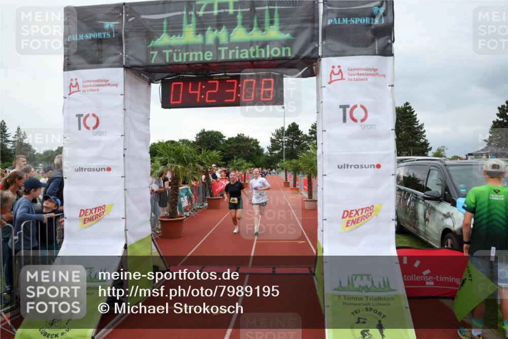 15.06.2025 - 7 Türme Triathlon Michael Strokosch http://msf.ph/oto/7989195 15.06.2025 14:23:08 Ziel 510, 820, 1089, 1099 meine-sportfotos.de