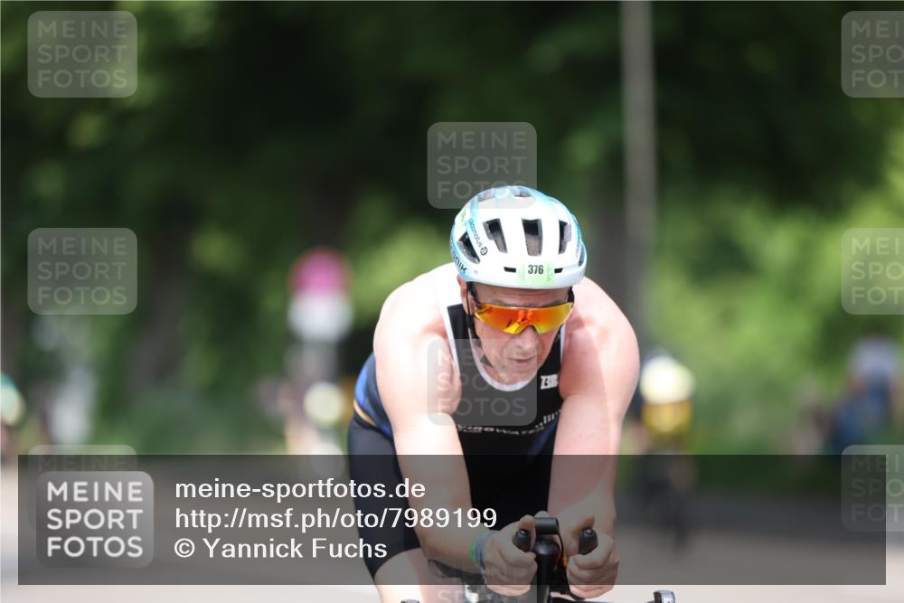 15.06.2025 - 7 Türme Triathlon Yannick Fuchs http://msf.ph/oto/7989199 15.06.2025 13:00:55 Radfahren 298, 376, 398, 467, 467, 515, 524, 545, 774, 804, 846, 872, 1028, 1070, 1091 meine-sportfotos.de