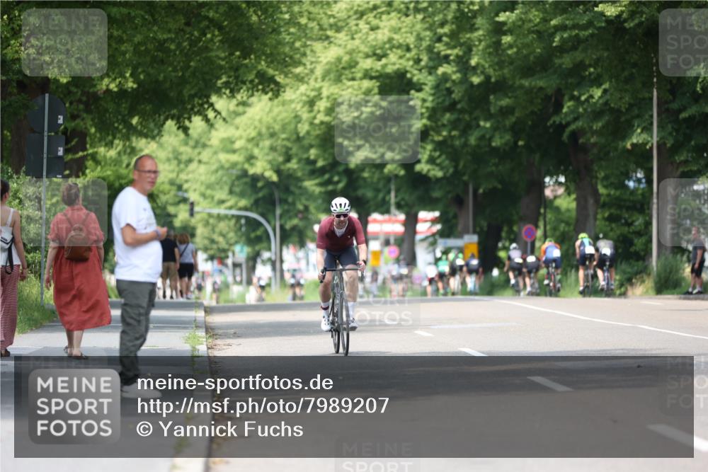 15.06.2025 - 7 Türme Triathlon Yannick Fuchs http://msf.ph/oto/7989207 15.06.2025 13:00:57 Radfahren 298, 376, 398, 467, 467, 515, 524, 545, 667, 774, 797, 804, 846, 872, 1028, 1070, 1091 meine-sportfotos.de