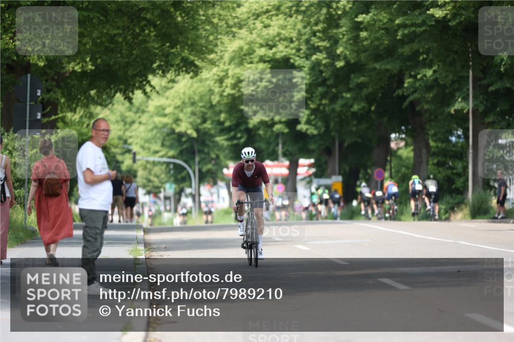 15.06.2025 - 7 Türme Triathlon Yannick Fuchs http://msf.ph/oto/7989210 15.06.2025 13:00:57 Radfahren 298, 376, 398, 467, 467, 515, 524, 545, 667, 774, 797, 804, 846, 872, 1028, 1070, 1091 meine-sportfotos.de