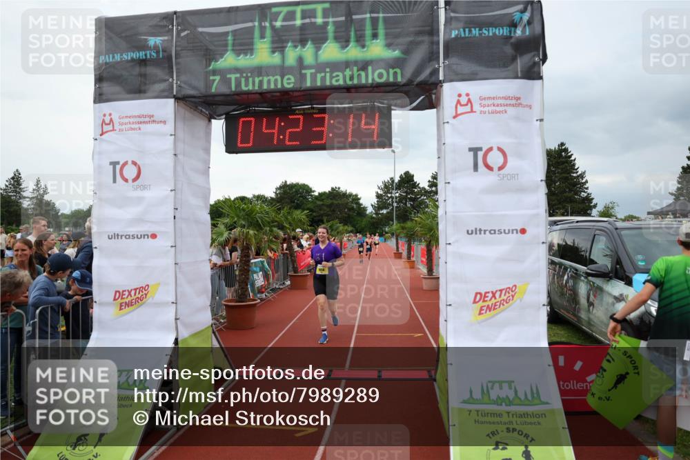 15.06.2025 - 7 Türme Triathlon Michael Strokosch http://msf.ph/oto/7989289 15.06.2025 14:23:14 Ziel 1058, 1089, 1099 meine-sportfotos.de