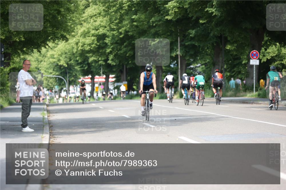 15.06.2025 - 7 Türme Triathlon Yannick Fuchs http://msf.ph/oto/7989363 15.06.2025 13:01:34 Radfahren 264, 393, 573, 621, 793, 877, 901, 915, 971, 988, 1136, 1142, 1144, 1193 meine-sportfotos.de