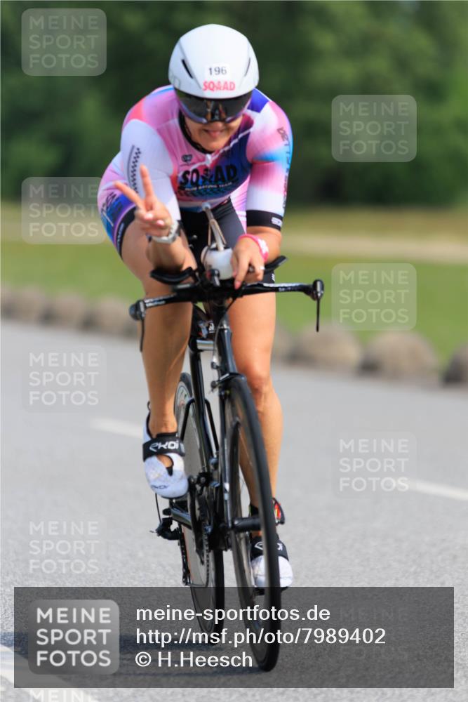 15.06.2025 - 27. Vierlanden-Triathlon H.Heesch http://msf.ph/oto/7989402 15.06.2025 09:37:25 Radfahren 16, 25, 46, 70, 186, 196, 207 meine-sportfotos.de