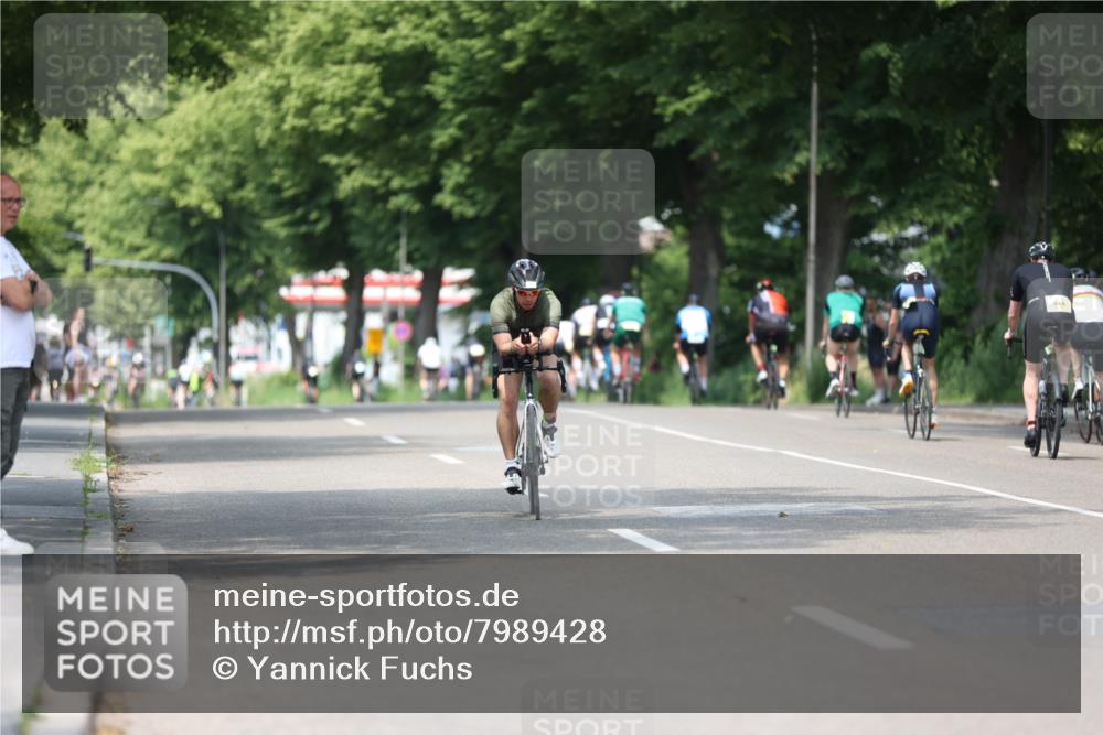 15.06.2025 - 7 Türme Triathlon Yannick Fuchs http://msf.ph/oto/7989428 15.06.2025 13:01:38 Radfahren 264, 393, 621, 877, 901, 971, 1142, 1144, 1193 meine-sportfotos.de