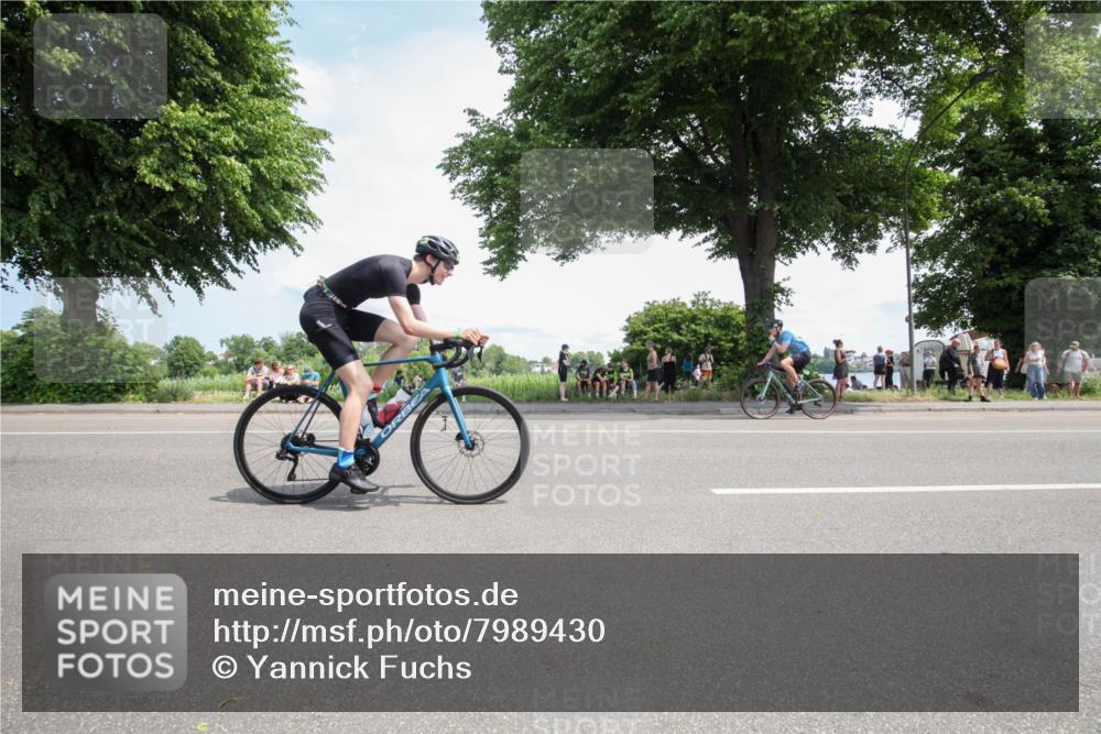 15.06.2025 - 7 Türme Triathlon Yannick Fuchs http://msf.ph/oto/7989430 15.06.2025 13:03:45 Radfahren 218, 250, 409, 457, 516, 619, 1103 meine-sportfotos.de