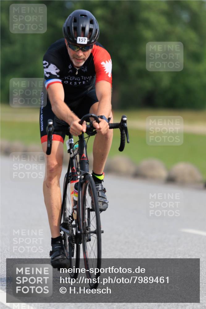 15.06.2025 - 27. Vierlanden-Triathlon H.Heesch http://msf.ph/oto/7989461 15.06.2025 09:37:42 Radfahren 32, 157, 174 meine-sportfotos.de