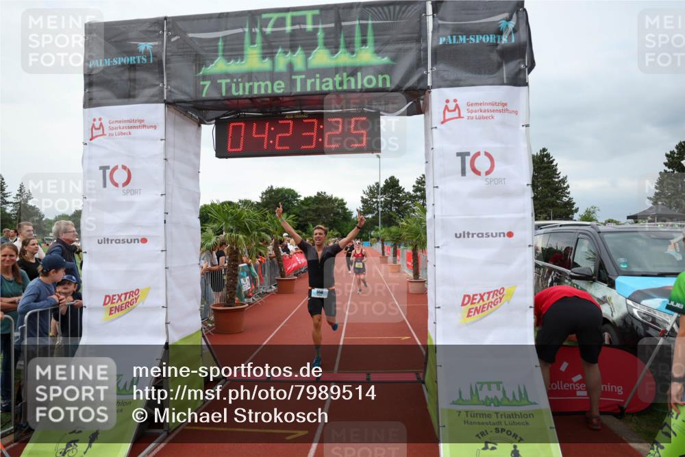 15.06.2025 - 7 Türme Triathlon Michael Strokosch http://msf.ph/oto/7989514 15.06.2025 14:23:25 Ziel 531, 558, 839, 962, 1039, 1113, 1160 meine-sportfotos.de