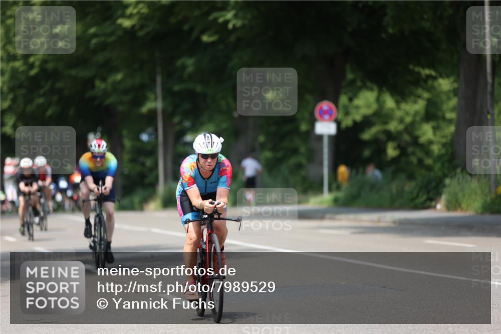 15.06.2025 - 7 Türme Triathlon Yannick Fuchs http://msf.ph/oto/7989529 15.06.2025 13:01:55 Radfahren 355, 453, 456, 554, 644, 709, 857, 938, 986, 1074, 1074, 1114 meine-sportfotos.de