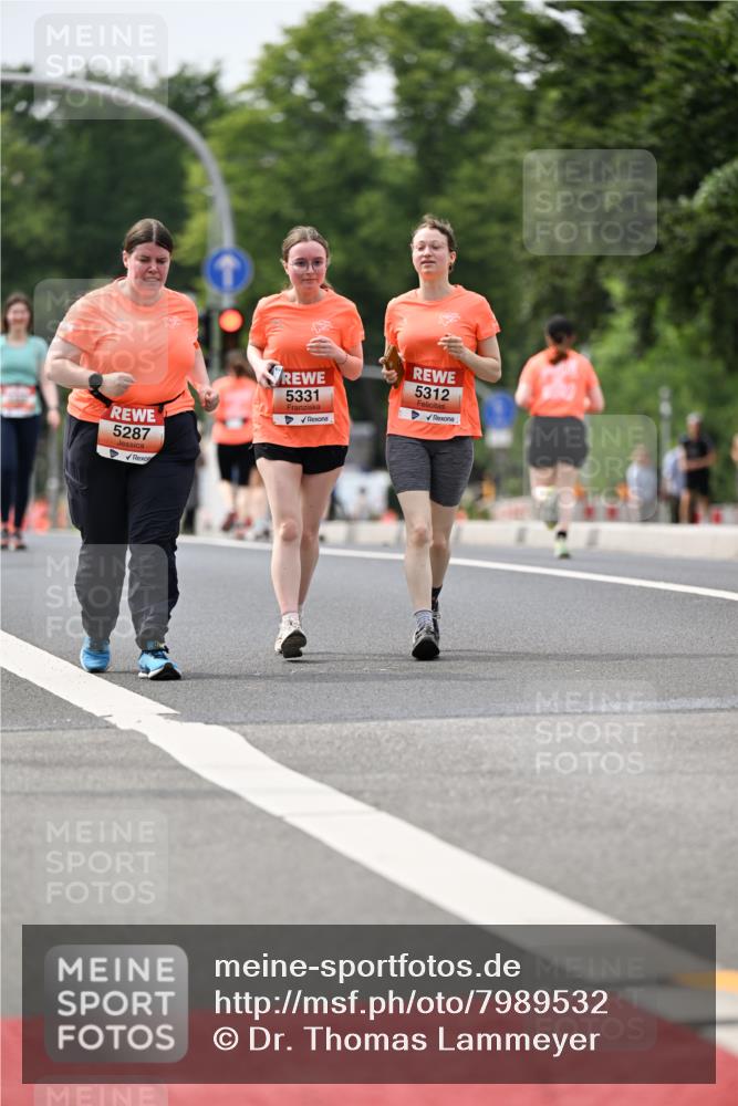 15.06.2025 - REWE Women's Run Dr. Thomas Lammeyer http://msf.ph/oto/7989532 15.06.2025 10:49:21 Laufen 5287, 5331, 5312 meine-sportfotos.de