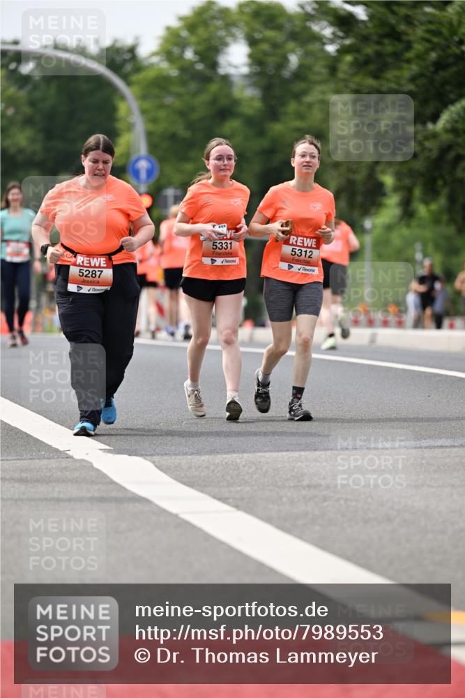 15.06.2025 - REWE Women's Run Dr. Thomas Lammeyer http://msf.ph/oto/7989553 15.06.2025 10:49:21 Laufen 5287, 5331, 5312 meine-sportfotos.de