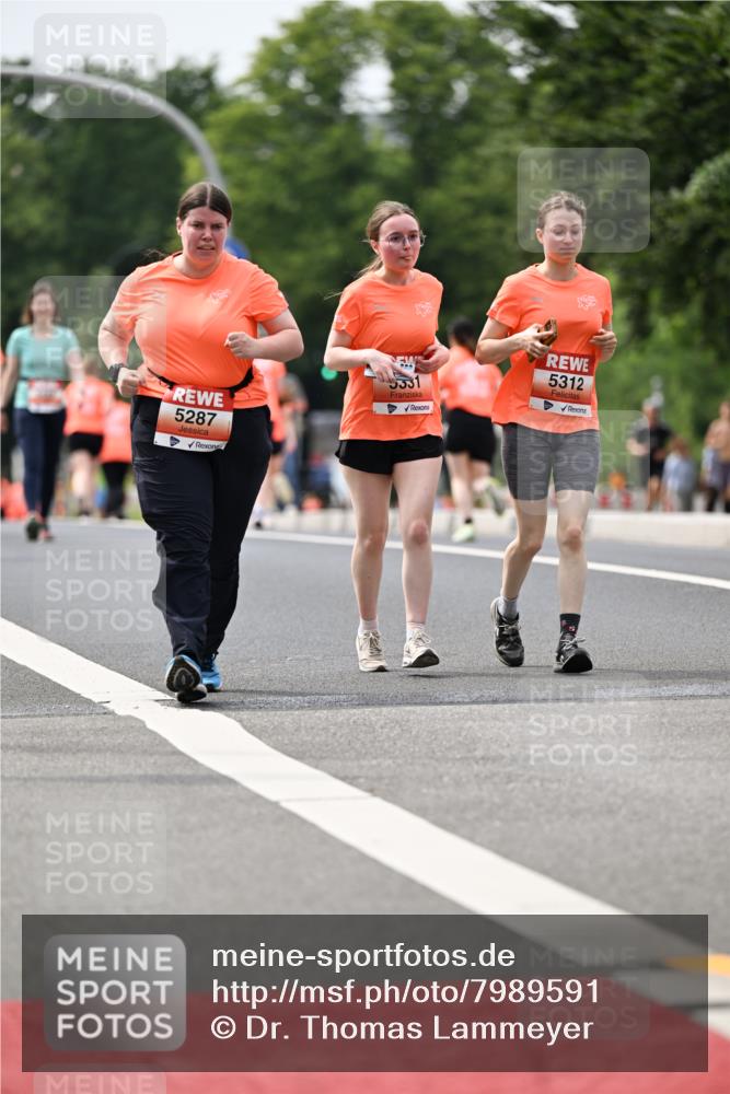 15.06.2025 - REWE Women's Run Dr. Thomas Lammeyer http://msf.ph/oto/7989591 15.06.2025 10:49:22 Laufen 5287, 331, 5312 meine-sportfotos.de