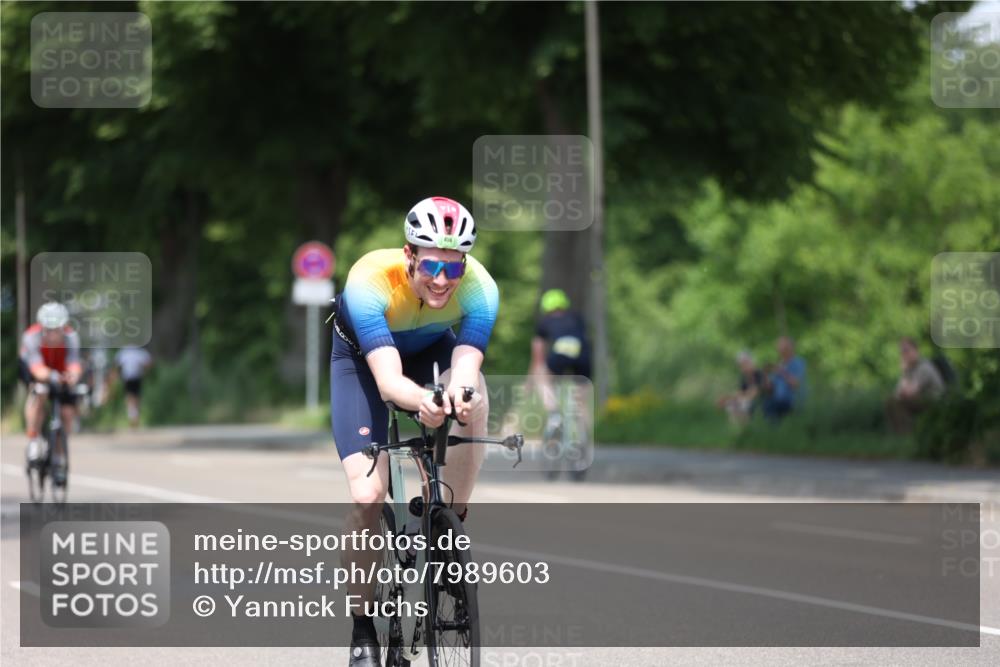 15.06.2025 - 7 Türme Triathlon Yannick Fuchs http://msf.ph/oto/7989603 15.06.2025 13:01:57 Radfahren 355, 453, 456, 554, 644, 857, 986, 1074, 1074, 1114 meine-sportfotos.de