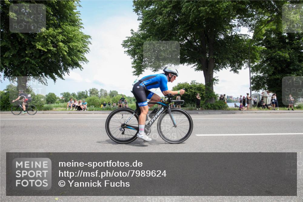 15.06.2025 - 7 Türme Triathlon Yannick Fuchs http://msf.ph/oto/7989624 15.06.2025 13:05:54 Radfahren 193, 320, 421, 447, 479, 548 meine-sportfotos.de
