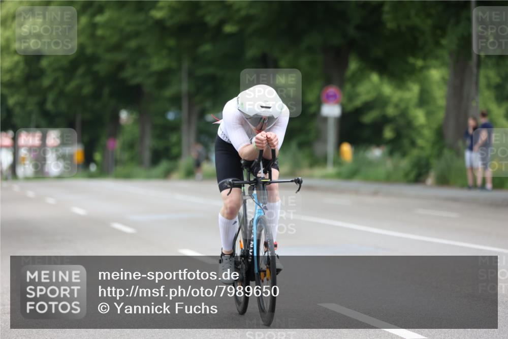 15.06.2025 - 7 Türme Triathlon Yannick Fuchs http://msf.ph/oto/7989650 15.06.2025 11:49:38 Radfahren  meine-sportfotos.de