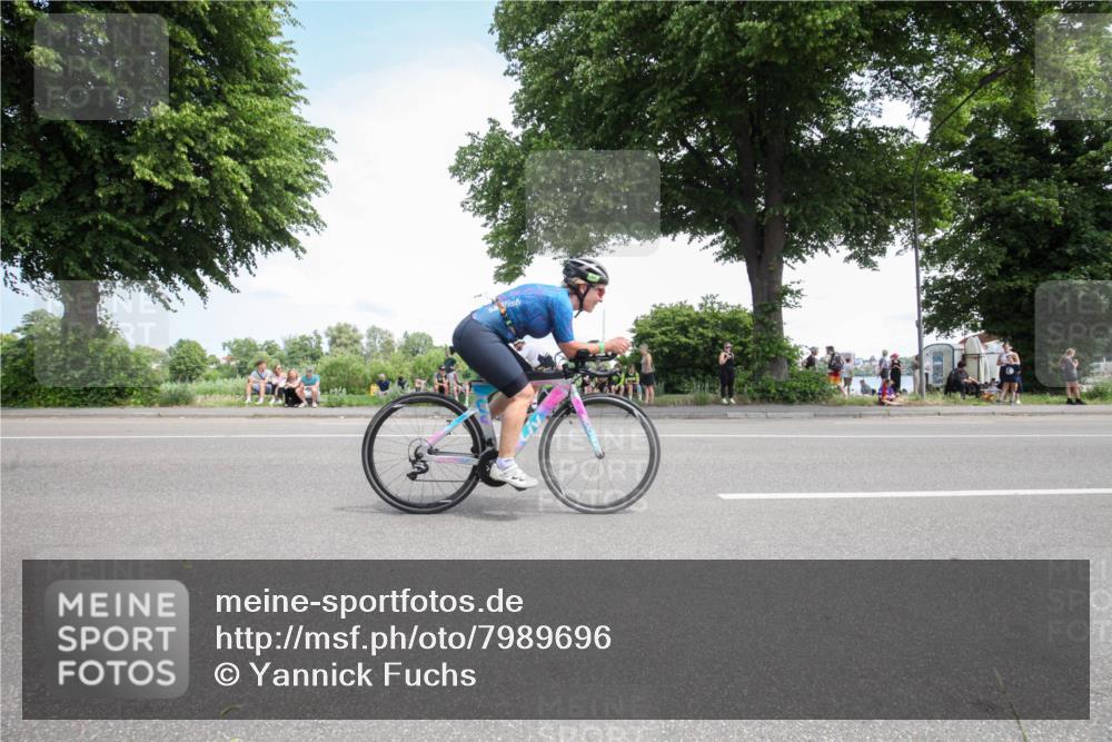 15.06.2025 - 7 Türme Triathlon Yannick Fuchs http://msf.ph/oto/7989696 15.06.2025 13:06:23 Radfahren 207, 427, 464, 1200 meine-sportfotos.de