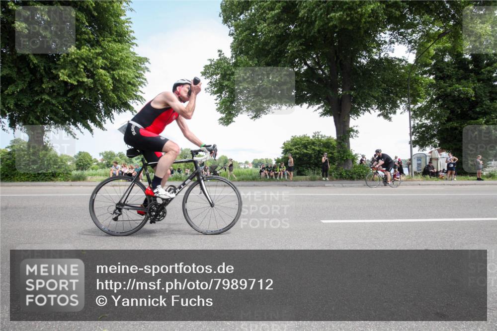 15.06.2025 - 7 Türme Triathlon Yannick Fuchs http://msf.ph/oto/7989712 15.06.2025 13:06:26 Radfahren 207, 464, 502, 1200 meine-sportfotos.de
