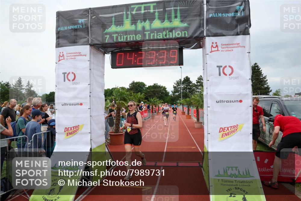15.06.2025 - 7 Türme Triathlon Michael Strokosch http://msf.ph/oto/7989731 15.06.2025 14:23:39 Ziel 632, 711, 905, 1179 meine-sportfotos.de