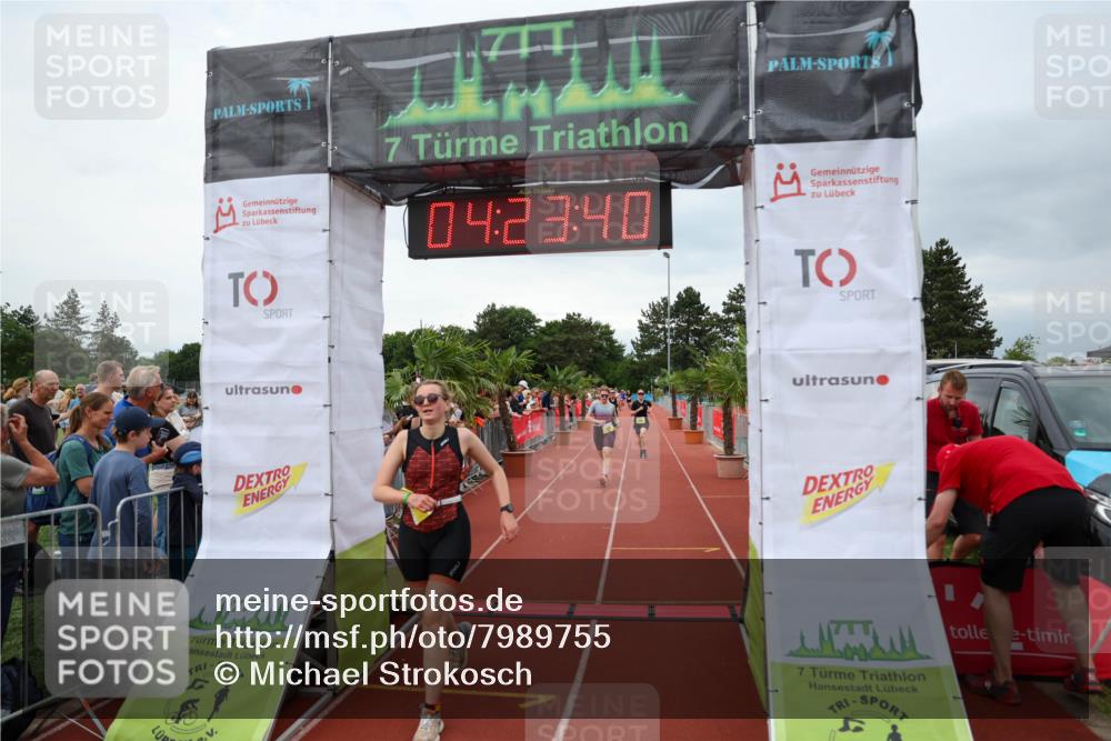 15.06.2025 - 7 Türme Triathlon Michael Strokosch http://msf.ph/oto/7989755 15.06.2025 14:23:39 Ziel 632, 711, 905, 1179 meine-sportfotos.de