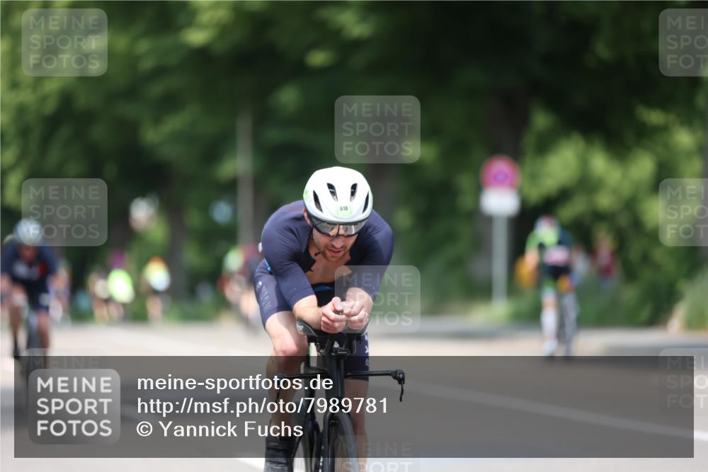 15.06.2025 - 7 Türme Triathlon Yannick Fuchs http://msf.ph/oto/7989781 15.06.2025 13:02:30 Radfahren 270, 271, 376, 525, 578, 641, 717, 889, 899, 1044, 1052, 1054, 1055, 1095, 1143 meine-sportfotos.de