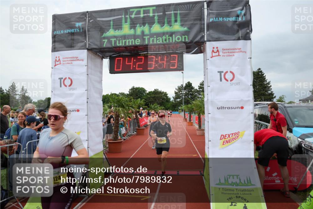 15.06.2025 - 7 Türme Triathlon Michael Strokosch http://msf.ph/oto/7989832 15.06.2025 14:23:43 Ziel 622, 632, 711, 905, 1179 meine-sportfotos.de