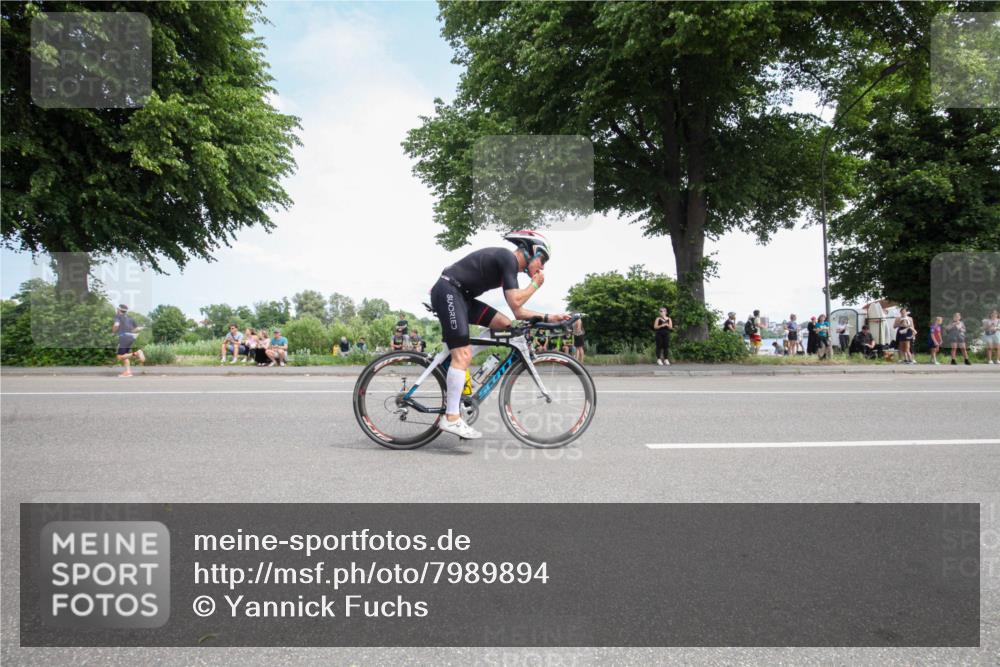 15.06.2025 - 7 Türme Triathlon Yannick Fuchs http://msf.ph/oto/7989894 15.06.2025 13:08:54 Radfahren 617, 1096 meine-sportfotos.de