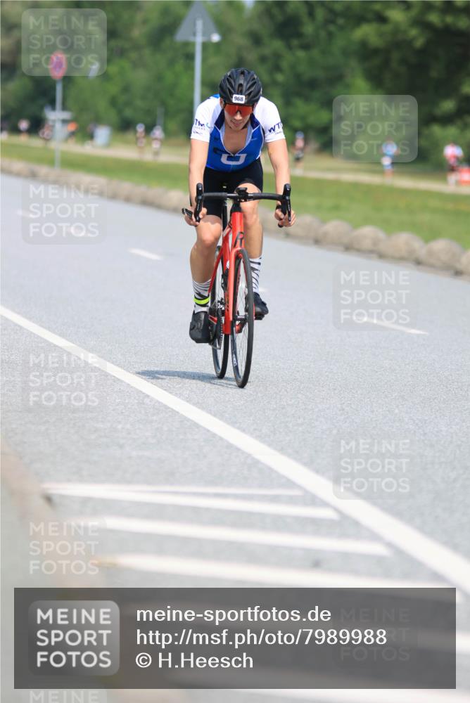21.06.2025 - 27. Vierlanden-Triathlon H.Heesch http://msf.ph/oto/7989988 15.06.2025 11:49:03 Radfahren 773, 799, 836, 846, 968 meine-sportfotos.de