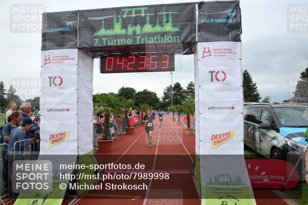 15.06.2025 - 7 Türme Triathlon Michael Strokosch http://msf.ph/oto/7989998 15.06.2025 14:23:53 Ziel 595, 823, 1038 meine-sportfotos.de