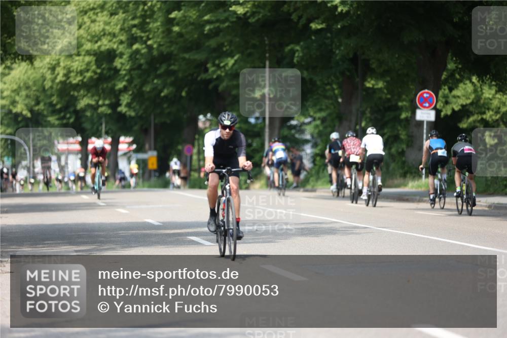 15.06.2025 - 7 Türme Triathlon Yannick Fuchs http://msf.ph/oto/7990053 15.06.2025 13:03:32 Radfahren 334, 469, 554 meine-sportfotos.de