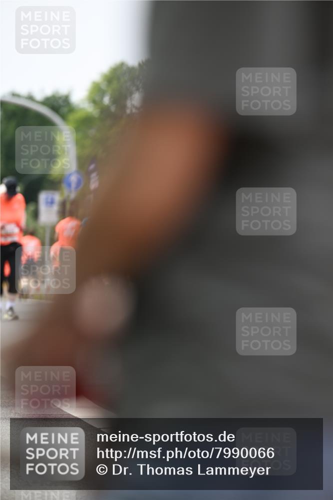 15.06.2025 - REWE Women's Run Dr. Thomas Lammeyer http://msf.ph/oto/7990066 15.06.2025 10:49:37 Laufen  meine-sportfotos.de
