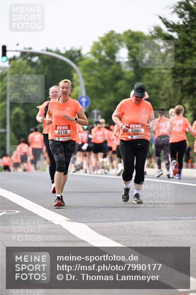 15.06.2025 - REWE Women's Run Dr. Thomas Lammeyer http://msf.ph/oto/7990177 15.06.2025 10:49:42 Laufen 5118, 5289 meine-sportfotos.de